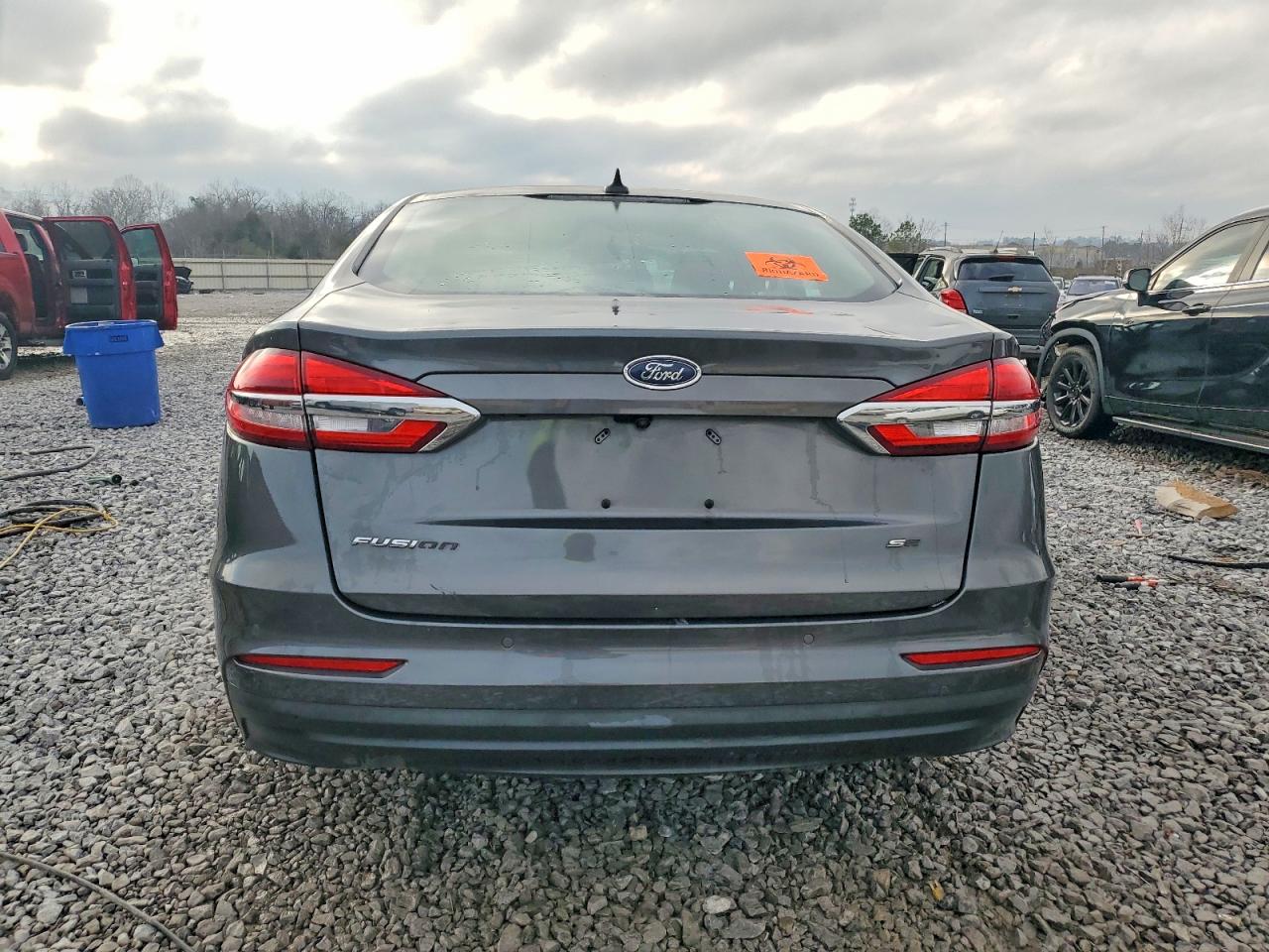 2019 FORD FUSION SE photo 6
