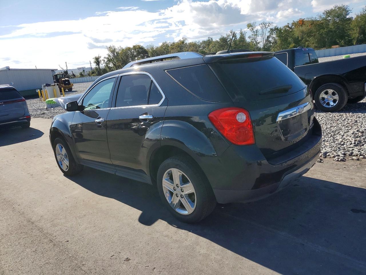 2015 CHEVROLET EQUINOX LTZ photo 2