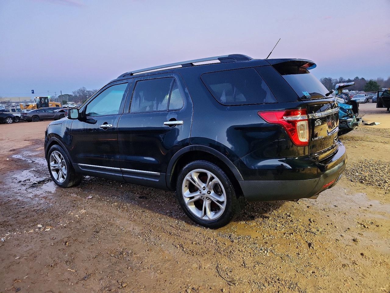 2015 FORD EXPLORER LIMITED photo 2