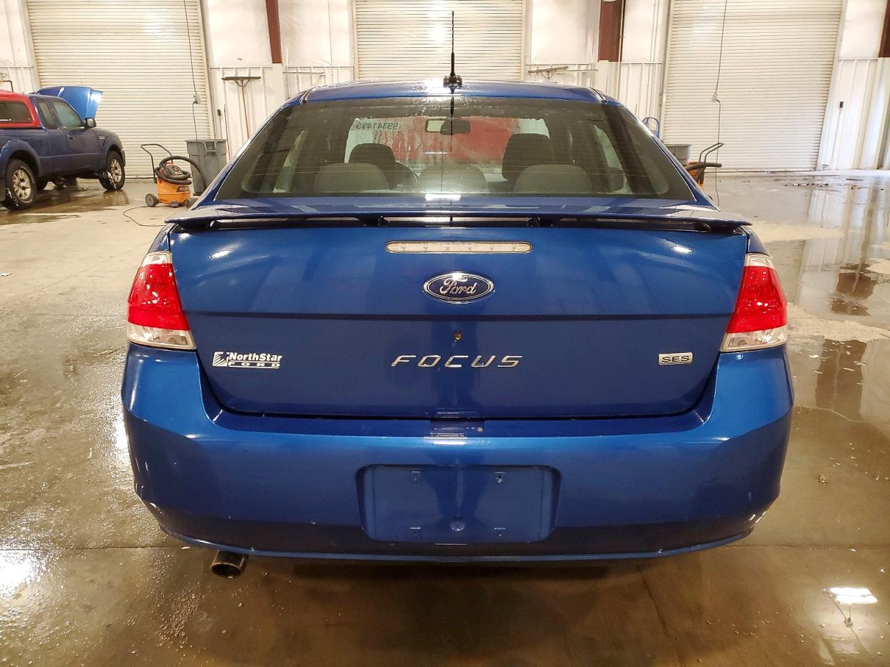 2009 FORD FOCUS SES photo 11