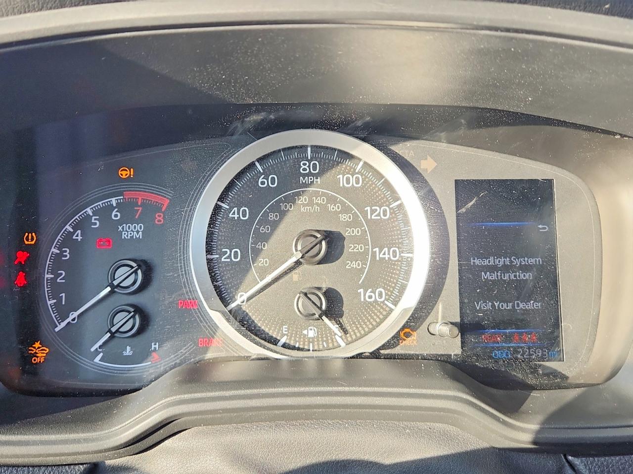 2022 TOYOTA COROLLA LE photo 9