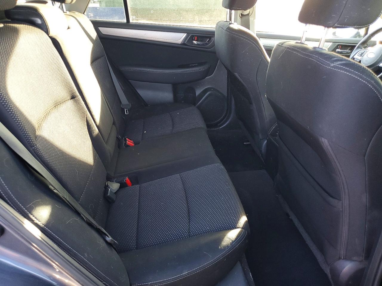 2015 SUBARU OUTBACK 2.5I PREMIUM photo 11