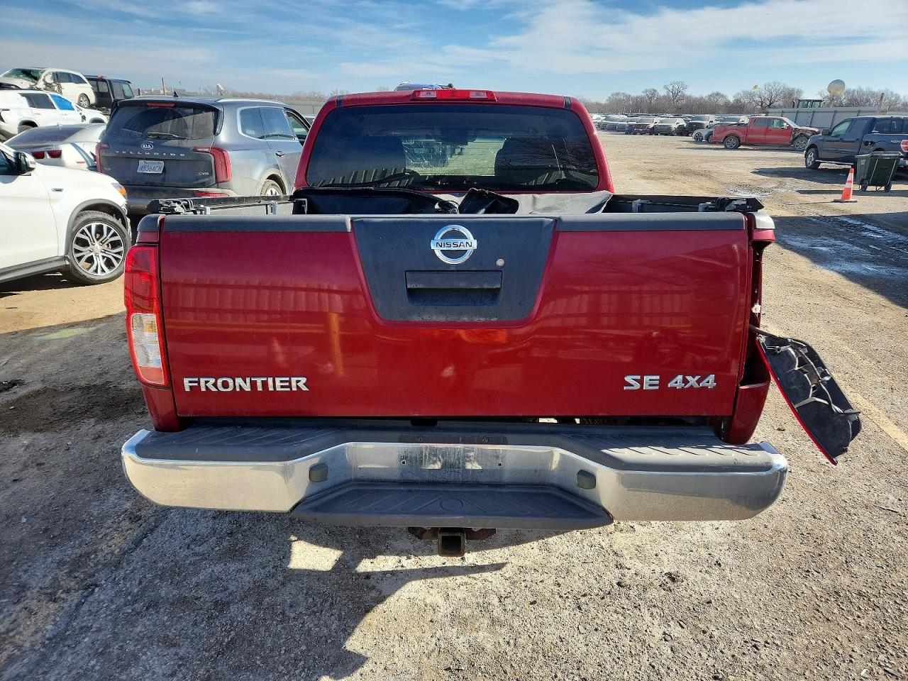 2009 NISSAN FRONTIER CREW CAB SE photo 6
