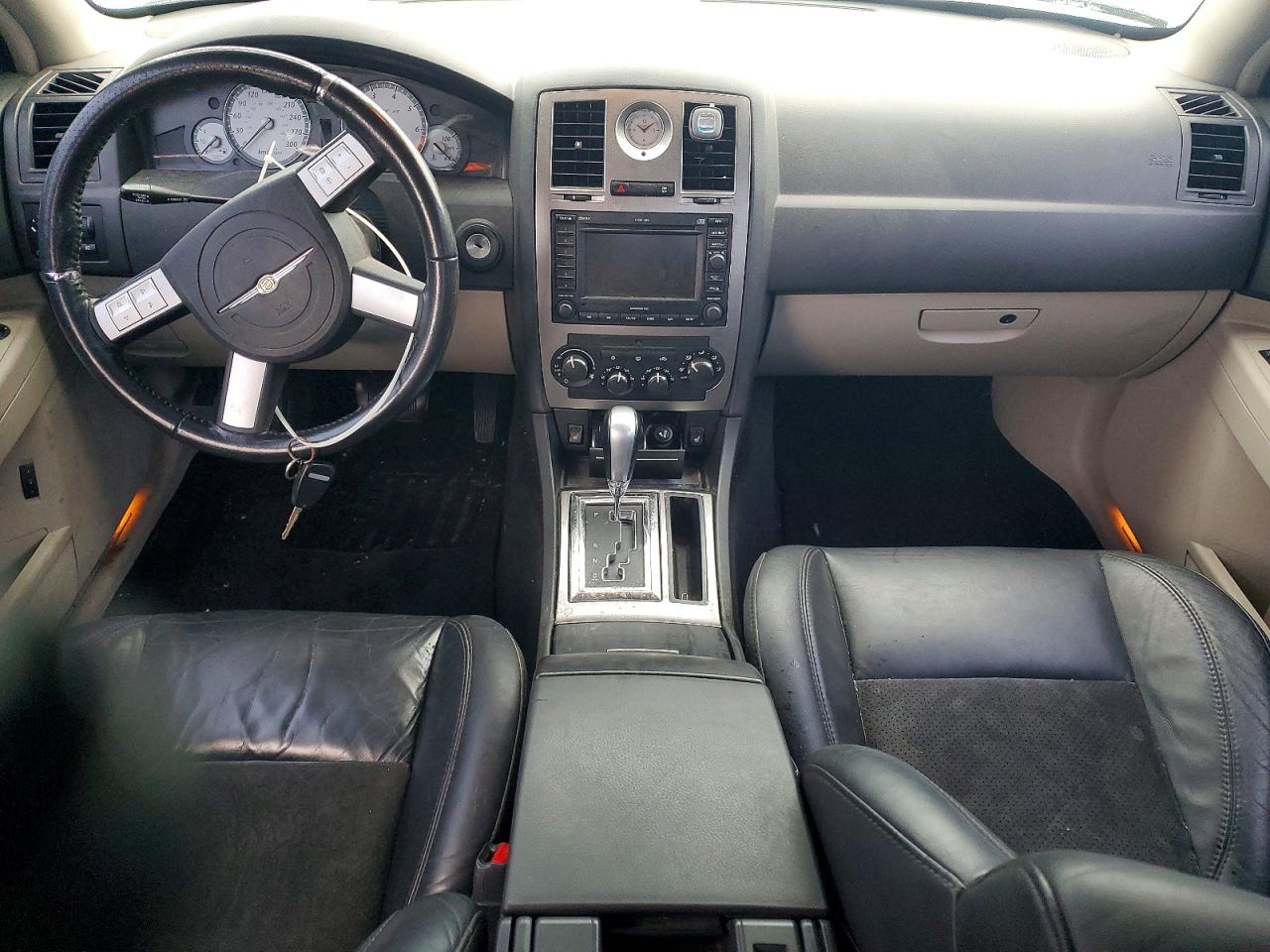 2006 CHRYSLER 300C SRT-8 photo 8