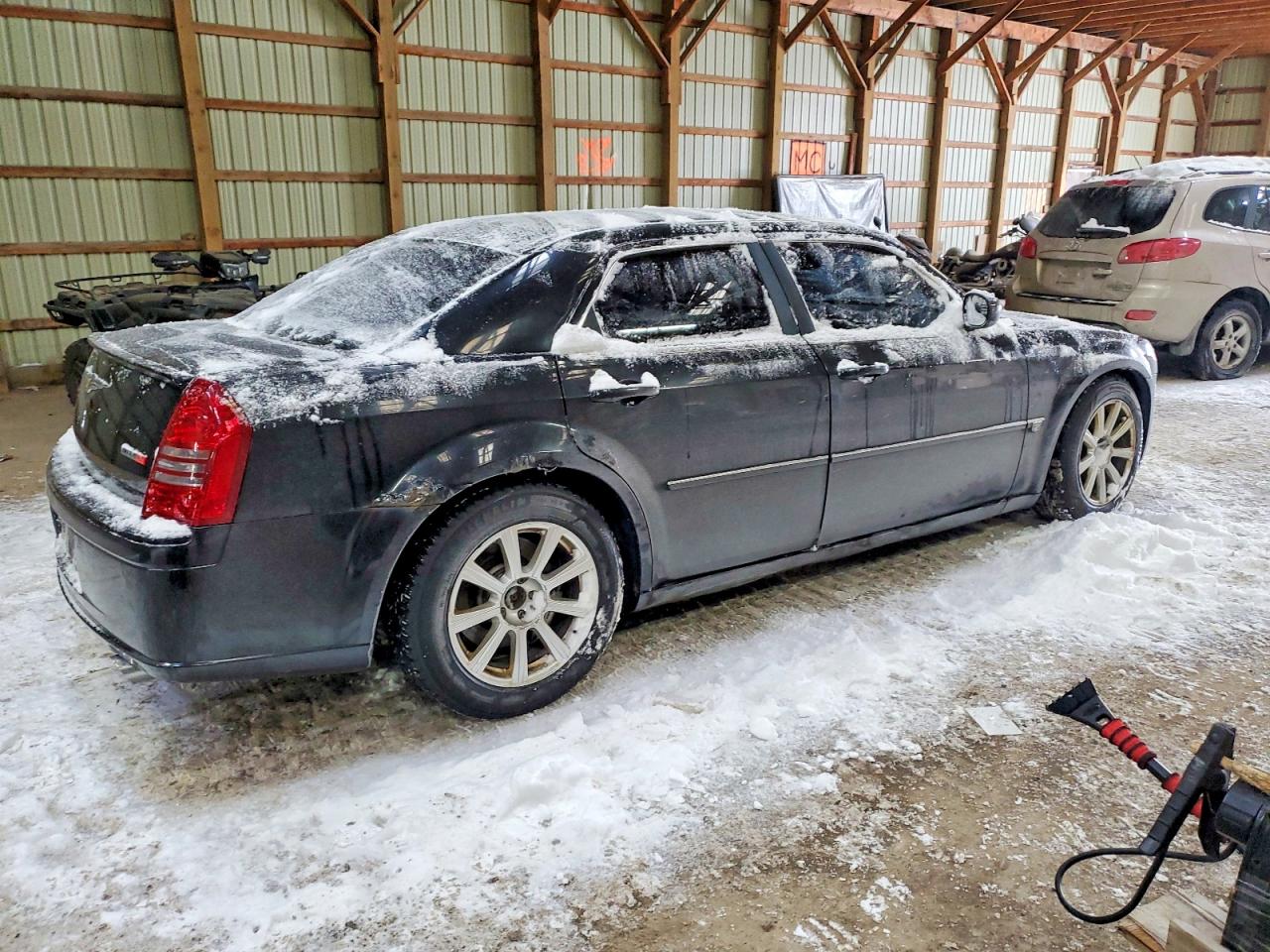 2006 CHRYSLER 300C SRT-8 photo 3