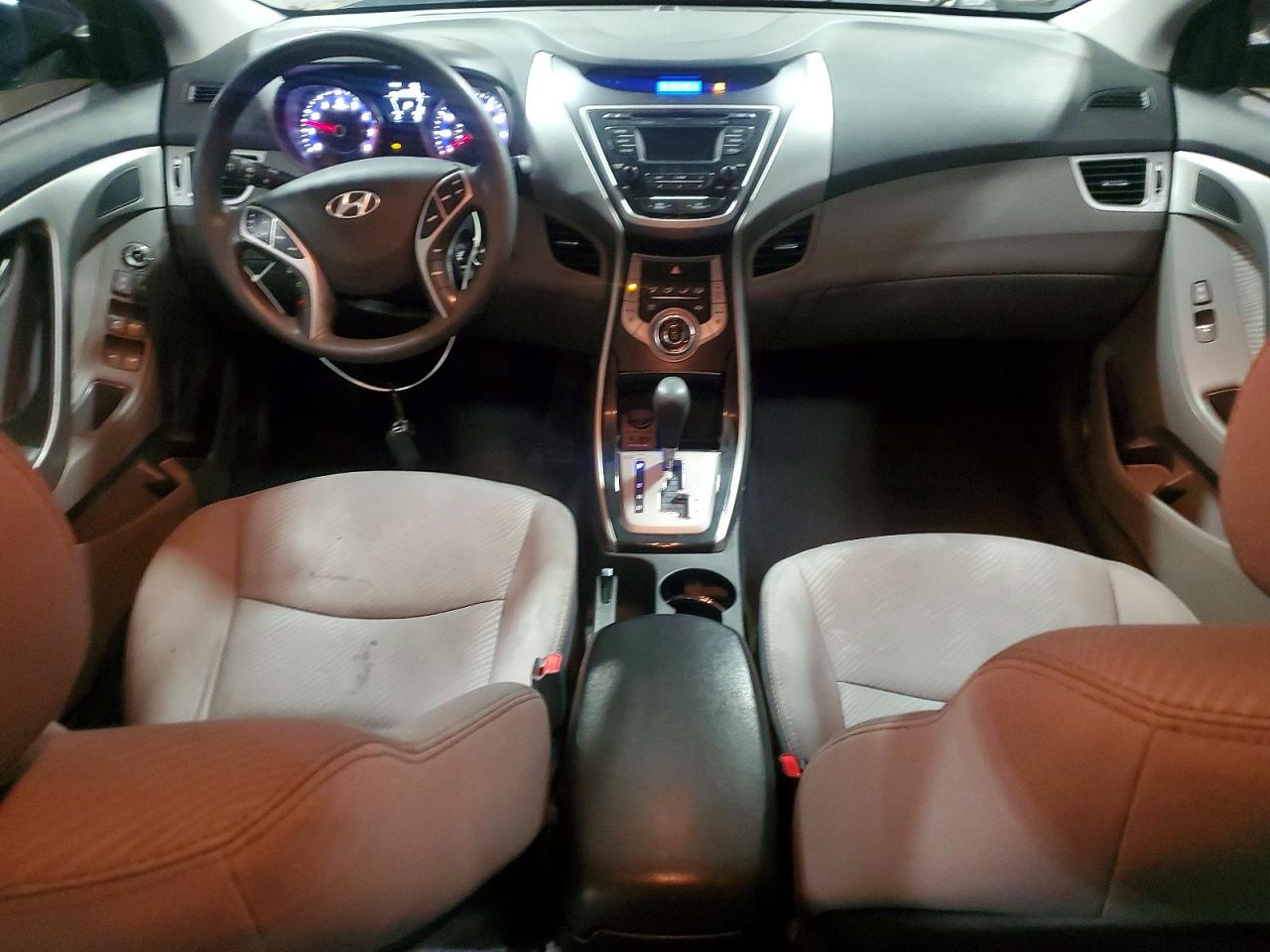 2013 HYUNDAI ELANTRA GLS photo 8