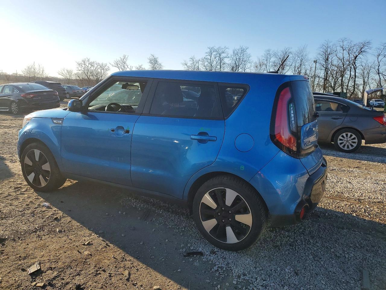 2016 KIA SOUL + photo 2