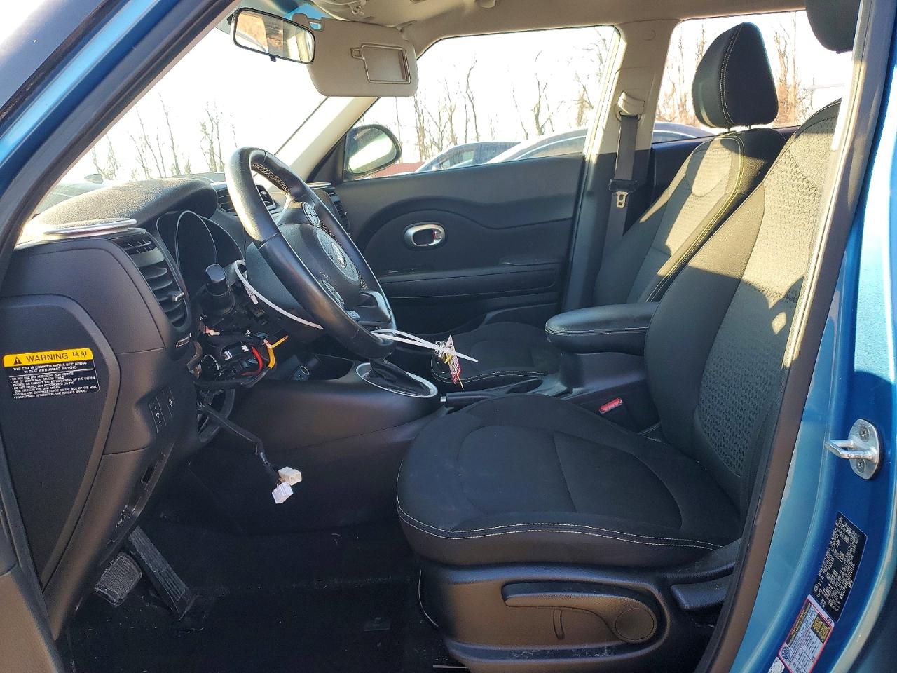2016 KIA SOUL + photo 7