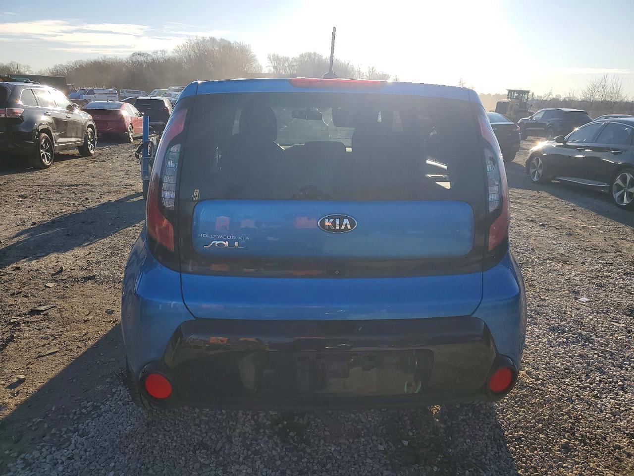 2016 KIA SOUL + photo 6