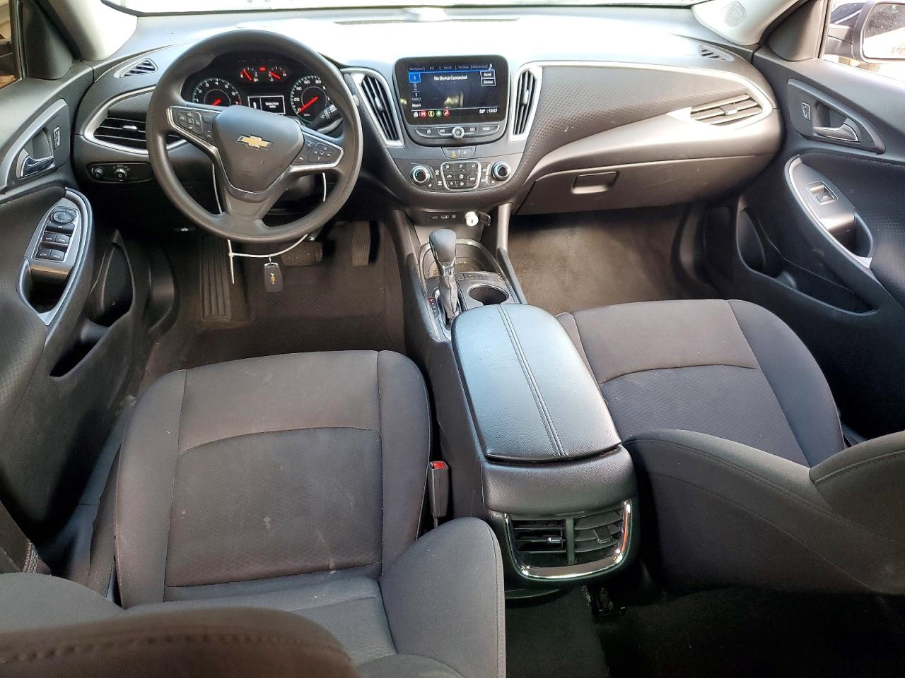 2024 CHEVROLET MALIBU LT photo 8