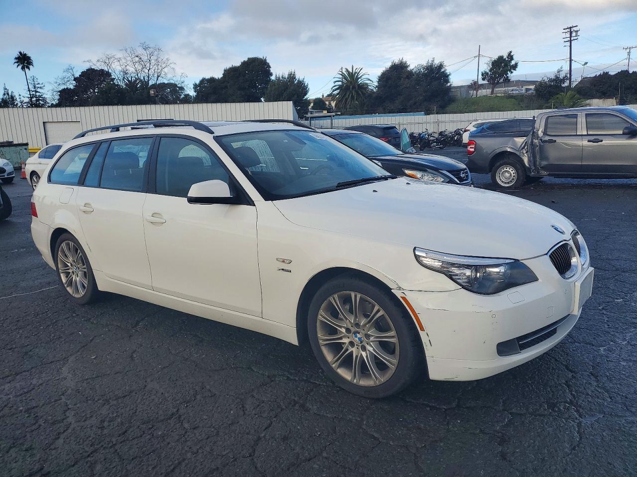 2010 BMW 535 XI photo 4