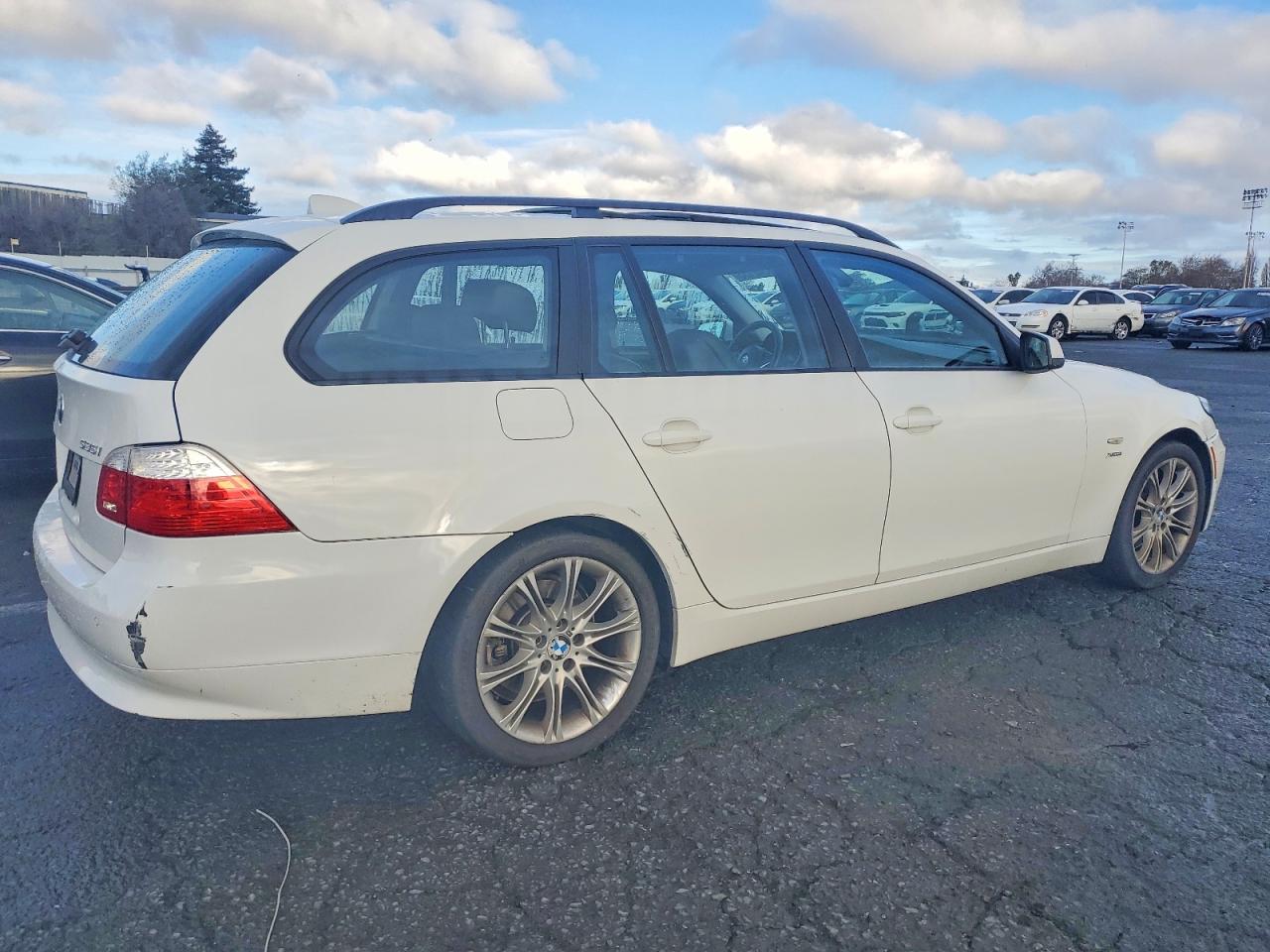 2010 BMW 535 XI photo 3