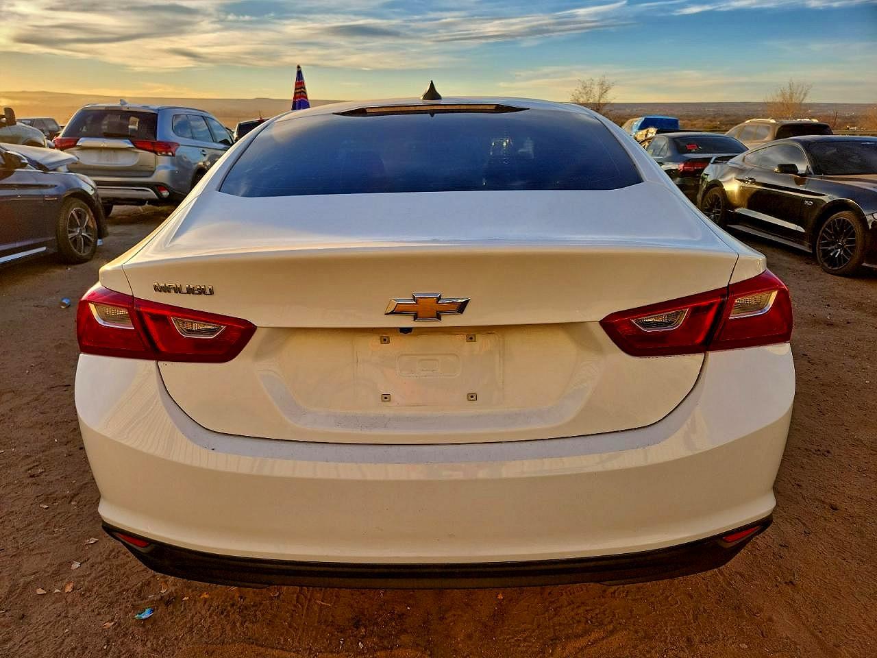 2017 CHEVROLET MALIBU LS photo 6