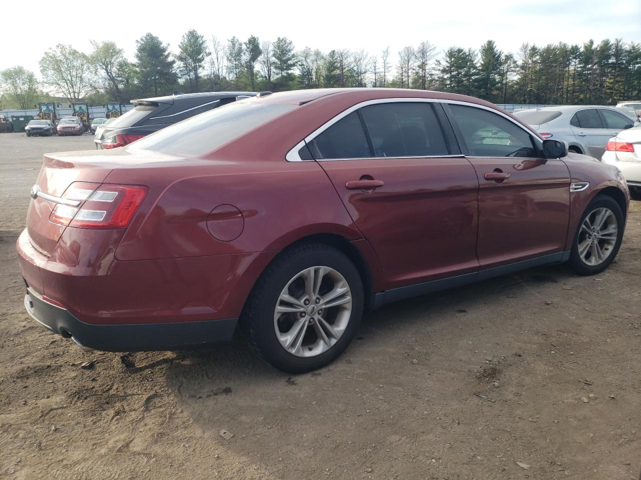 2014 FORD TAURUS SEL photo 3