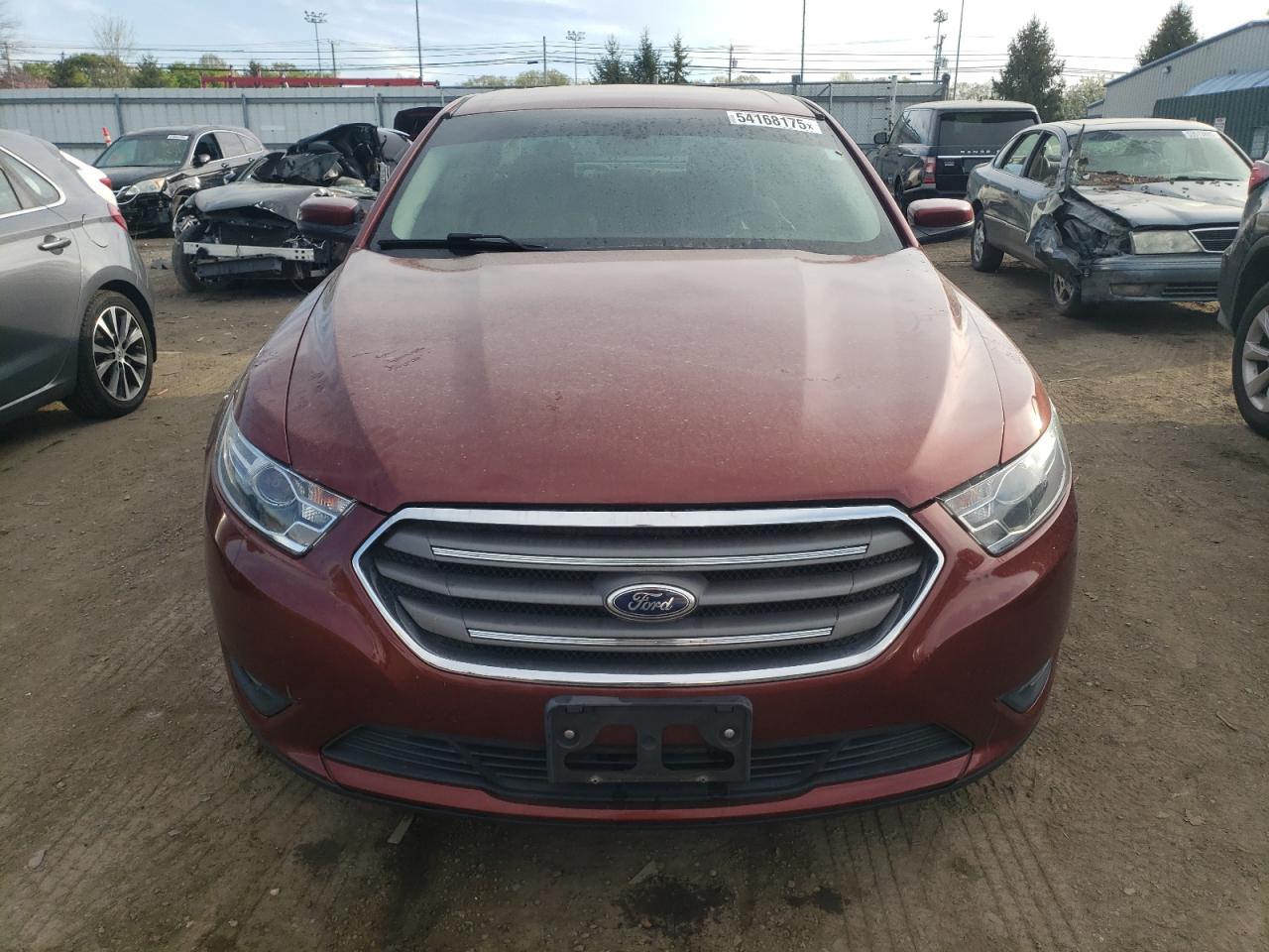 2014 FORD TAURUS SEL photo 5