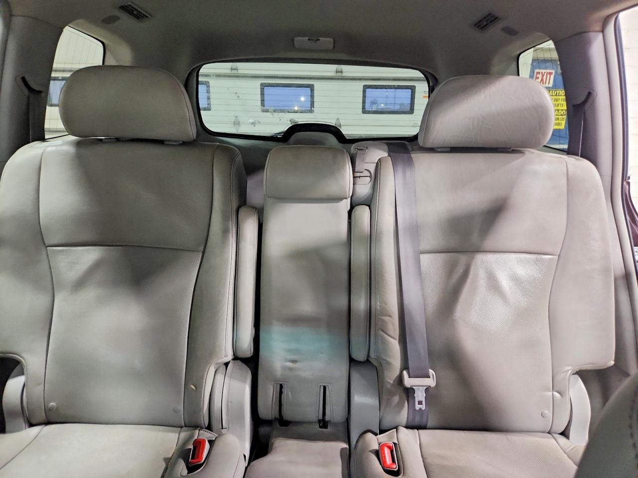 2012 TOYOTA HIGHLANDER LIMITED photo 10