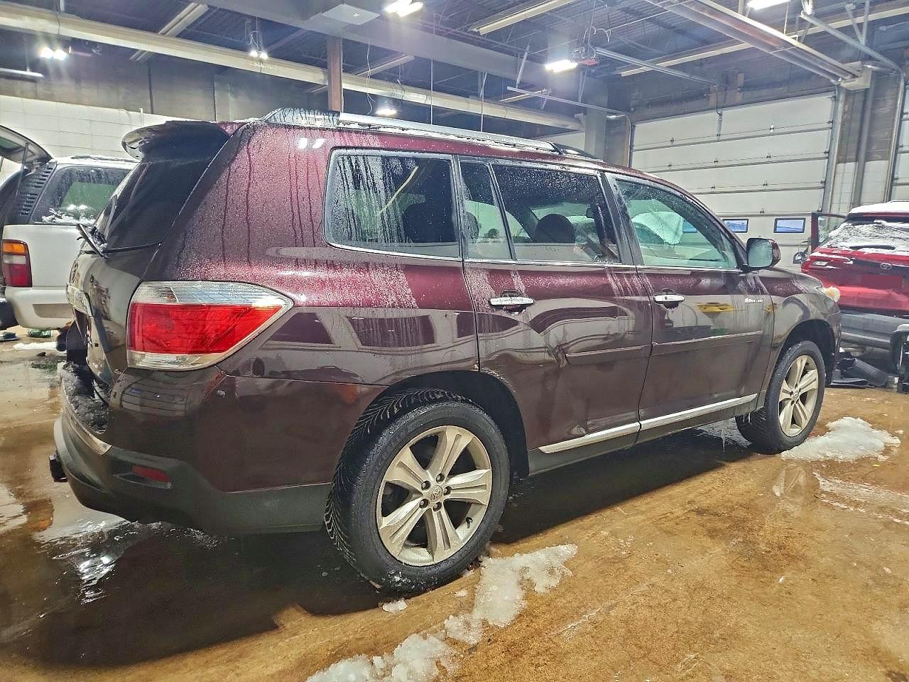 2012 TOYOTA HIGHLANDER LIMITED photo 3
