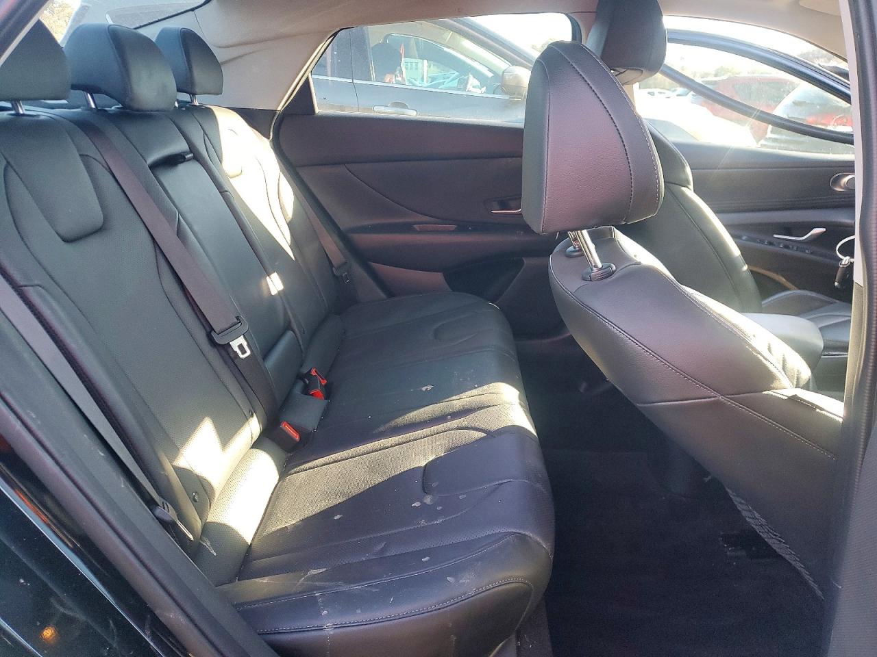 2023 HYUNDAI ELANTRA LIMITED photo 28