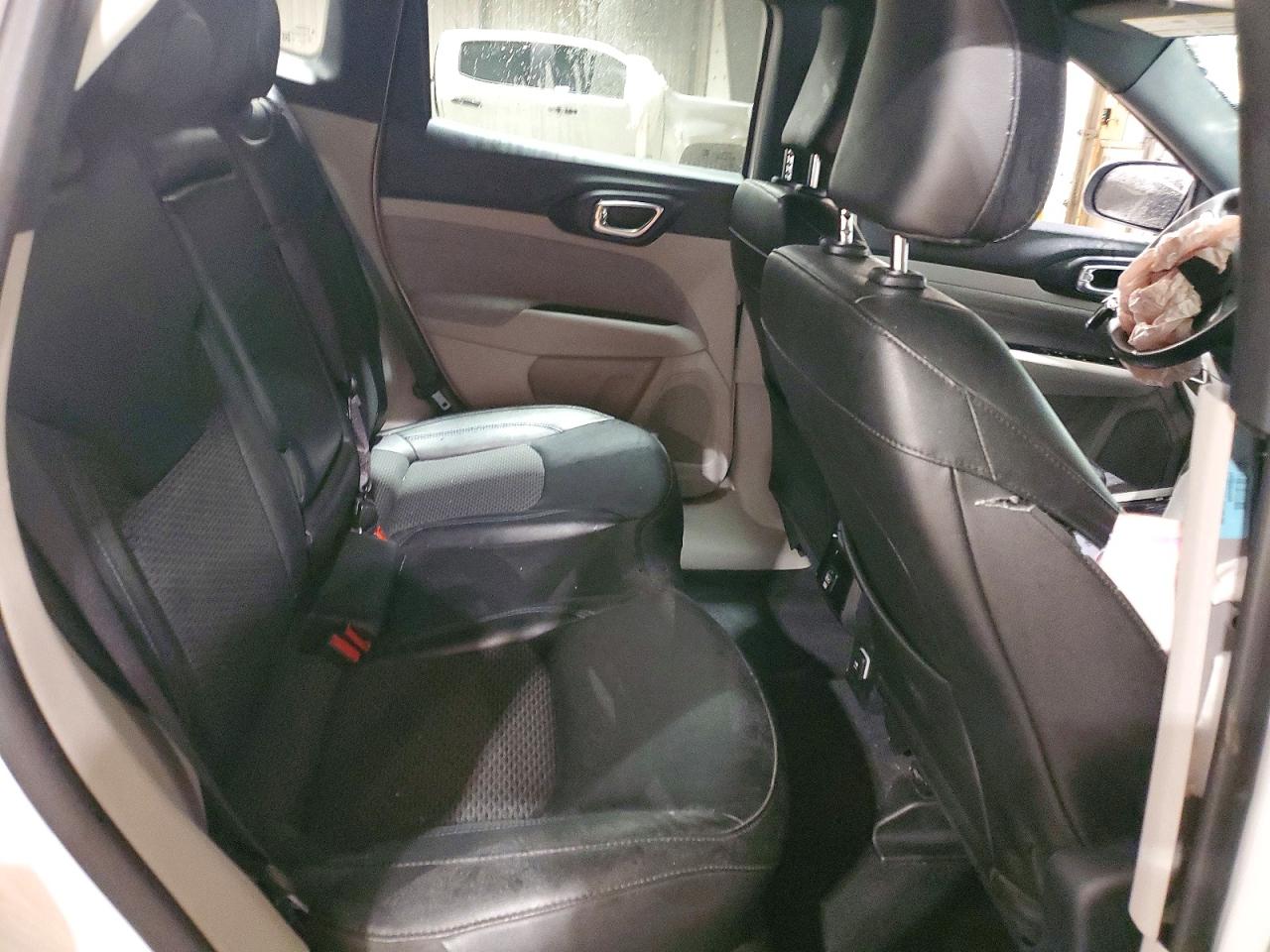 2024 JEEP COMPASS LATITUDE photo 11