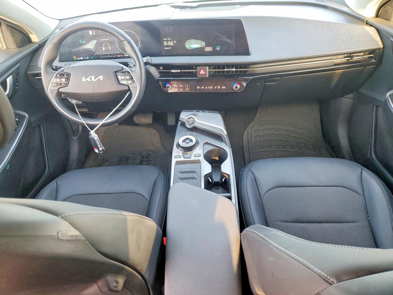 2024 KIA EV6 LIGHT photo 15