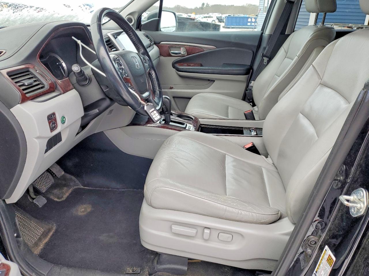 2016 HONDA PILOT EXL photo 13
