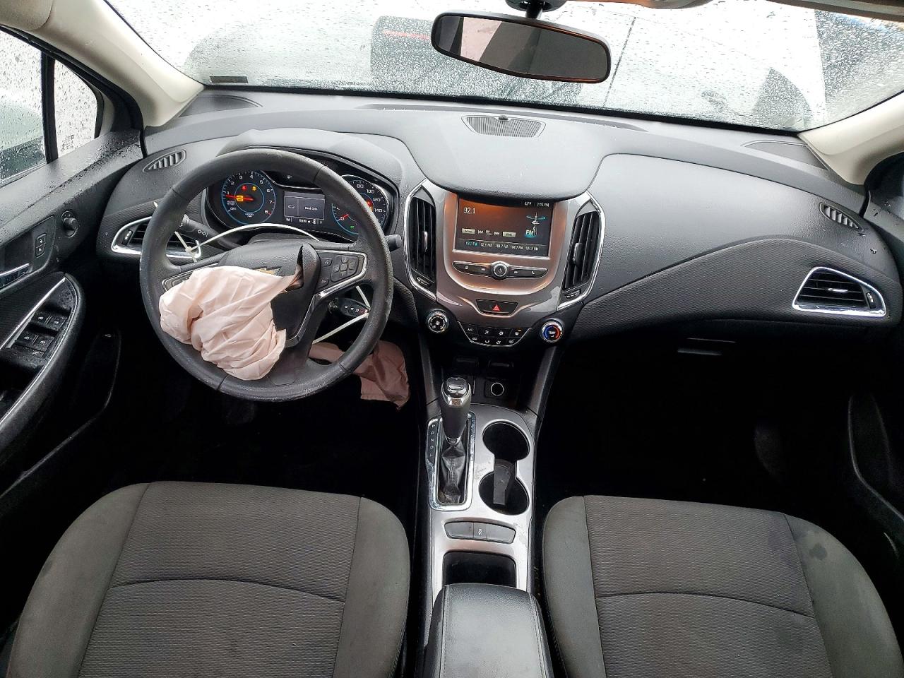 2017 CHEVROLET CRUZE LT photo 15