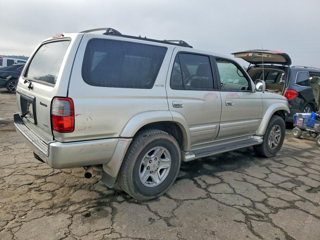 2000 TOYOTA 4RUNNER LIMITED photo 3