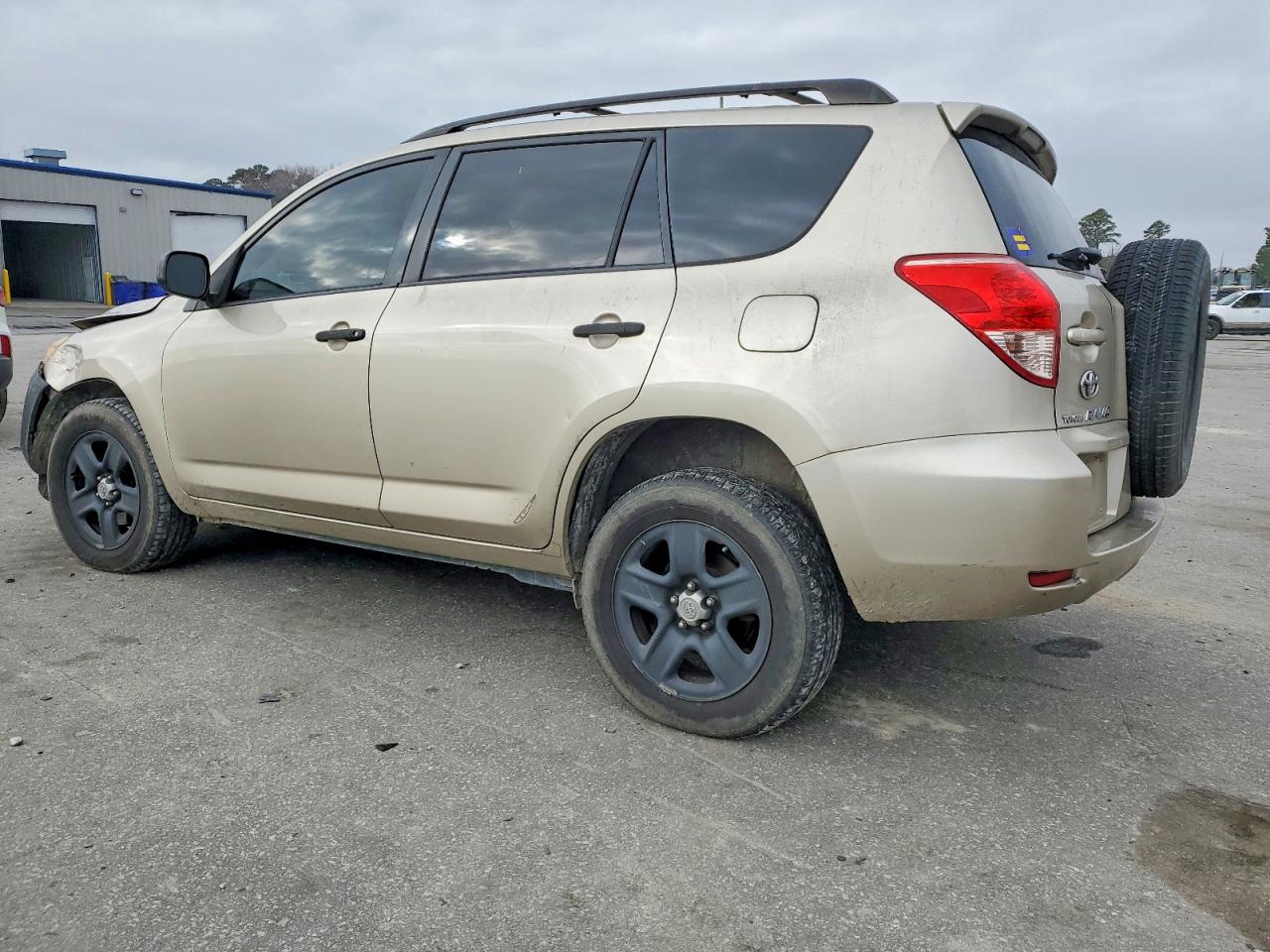 2007 TOYOTA RAV4 photo 2