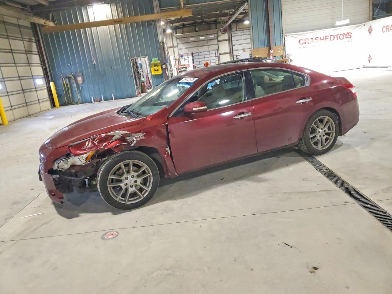 2010 NISSAN MAXIMA