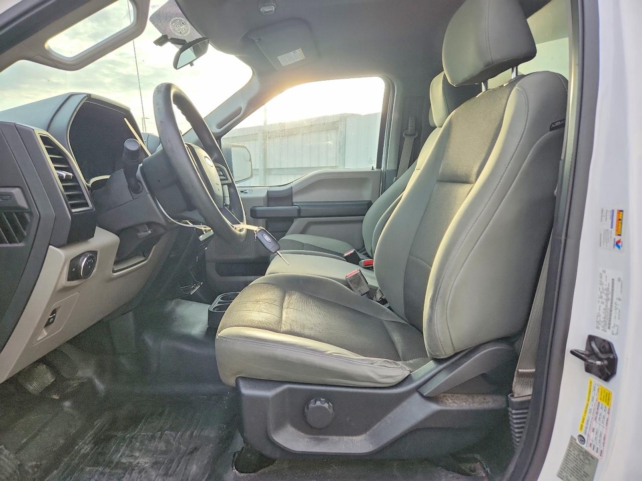 2017 FORD F150 photo 7