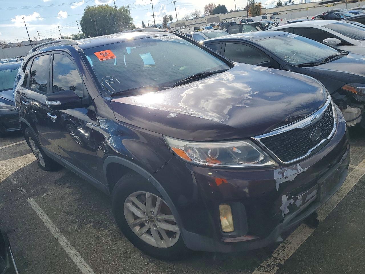 2014 KIA SORENTO LX photo 4