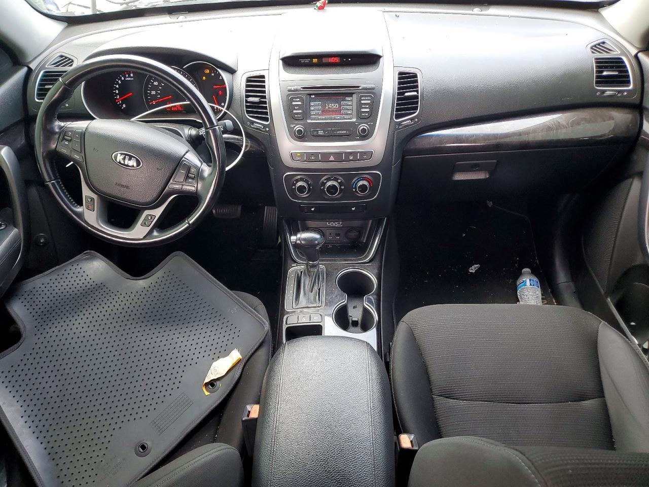 2014 KIA SORENTO LX photo 8