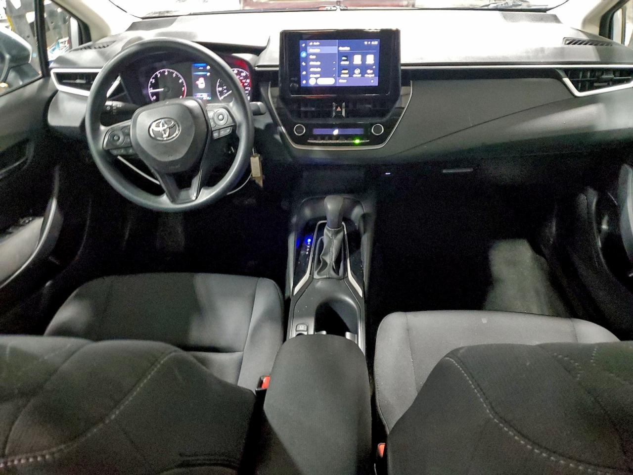 2024 TOYOTA COROLLA LE photo 8