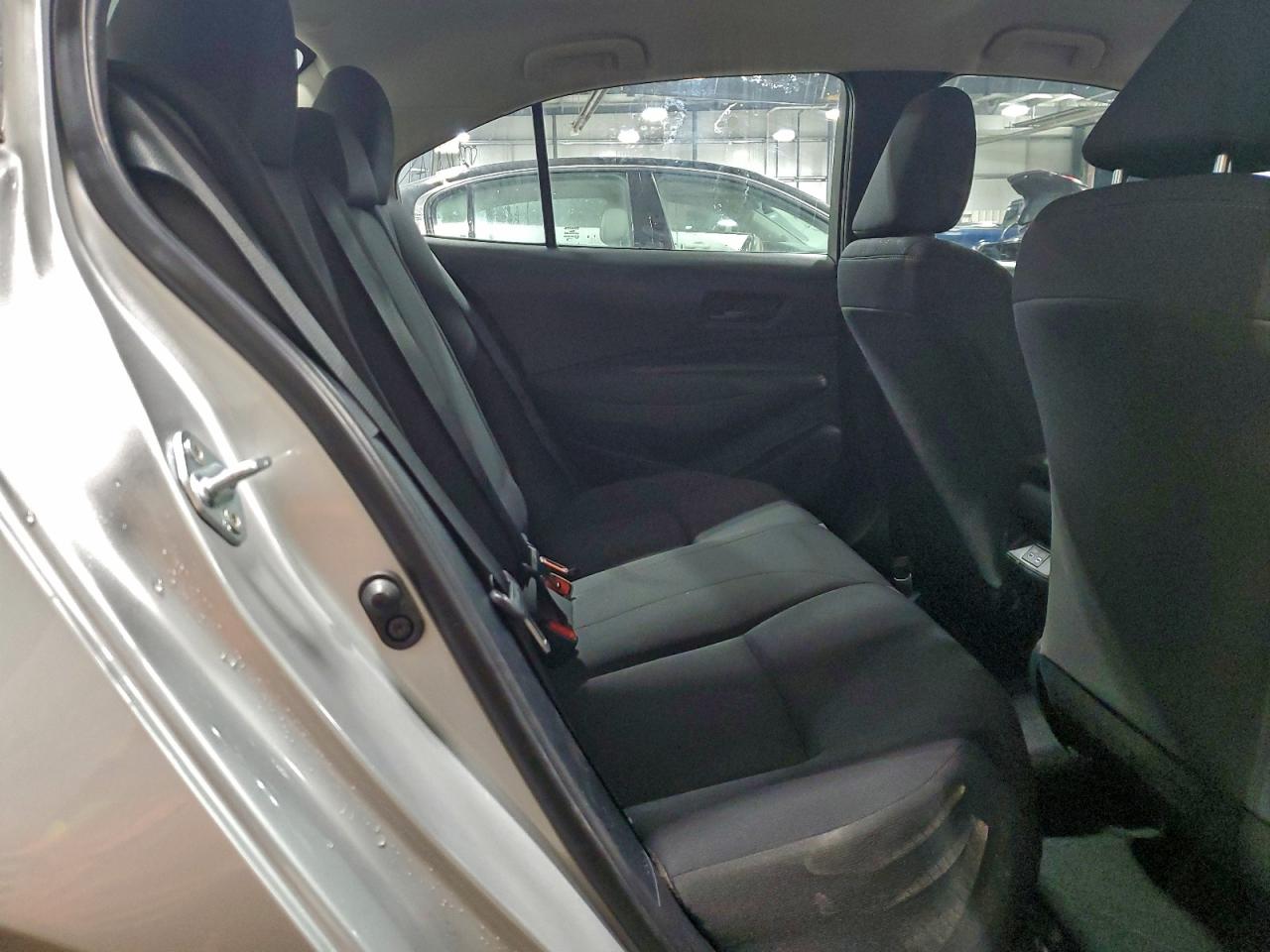 2024 TOYOTA COROLLA LE photo 10