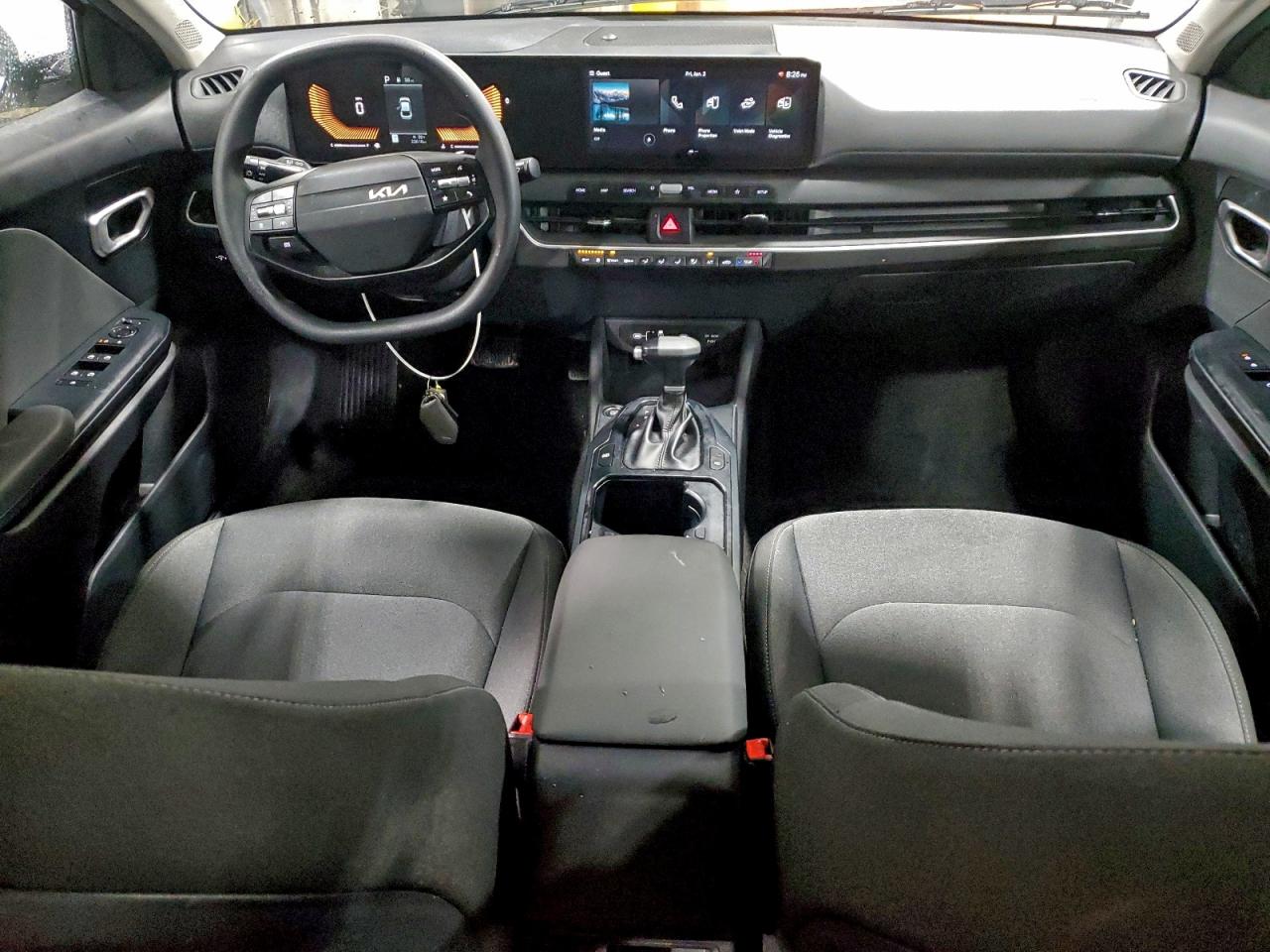 2025 KIA K4 LX photo 8