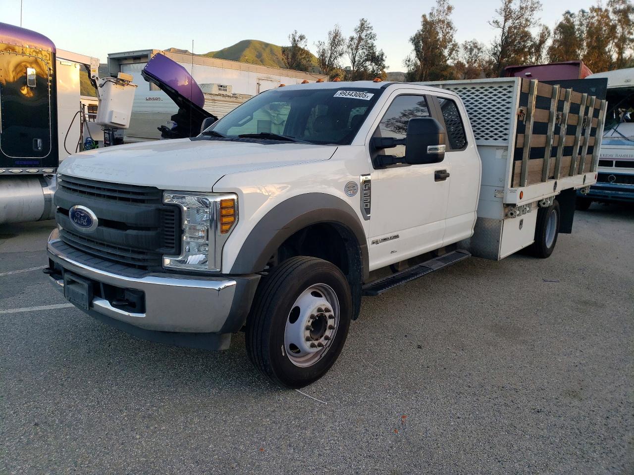 2019 FORD F550
