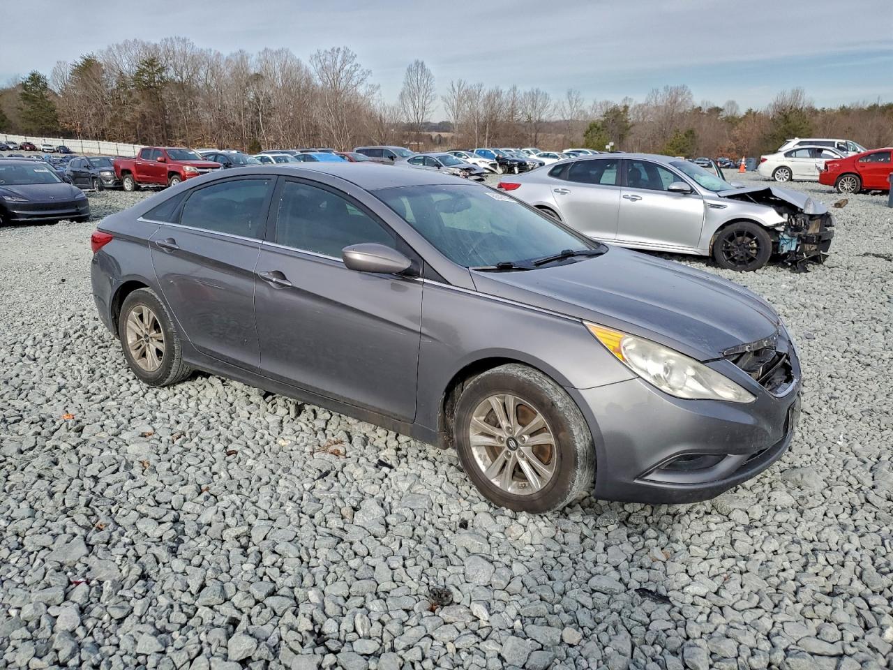 2012 HYUNDAI SONATA GLS photo 4