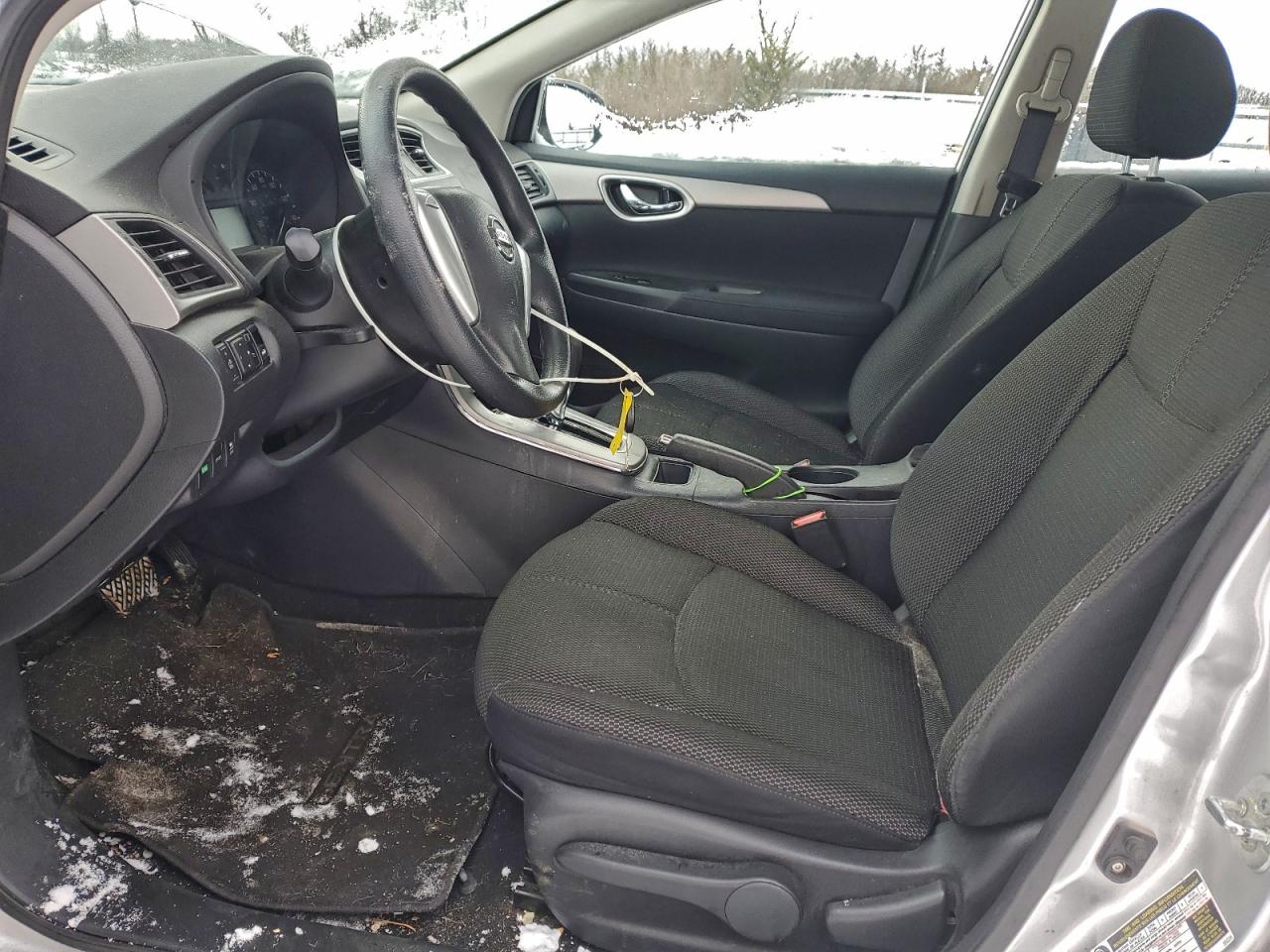 2013 NISSAN SENTRA S photo 25