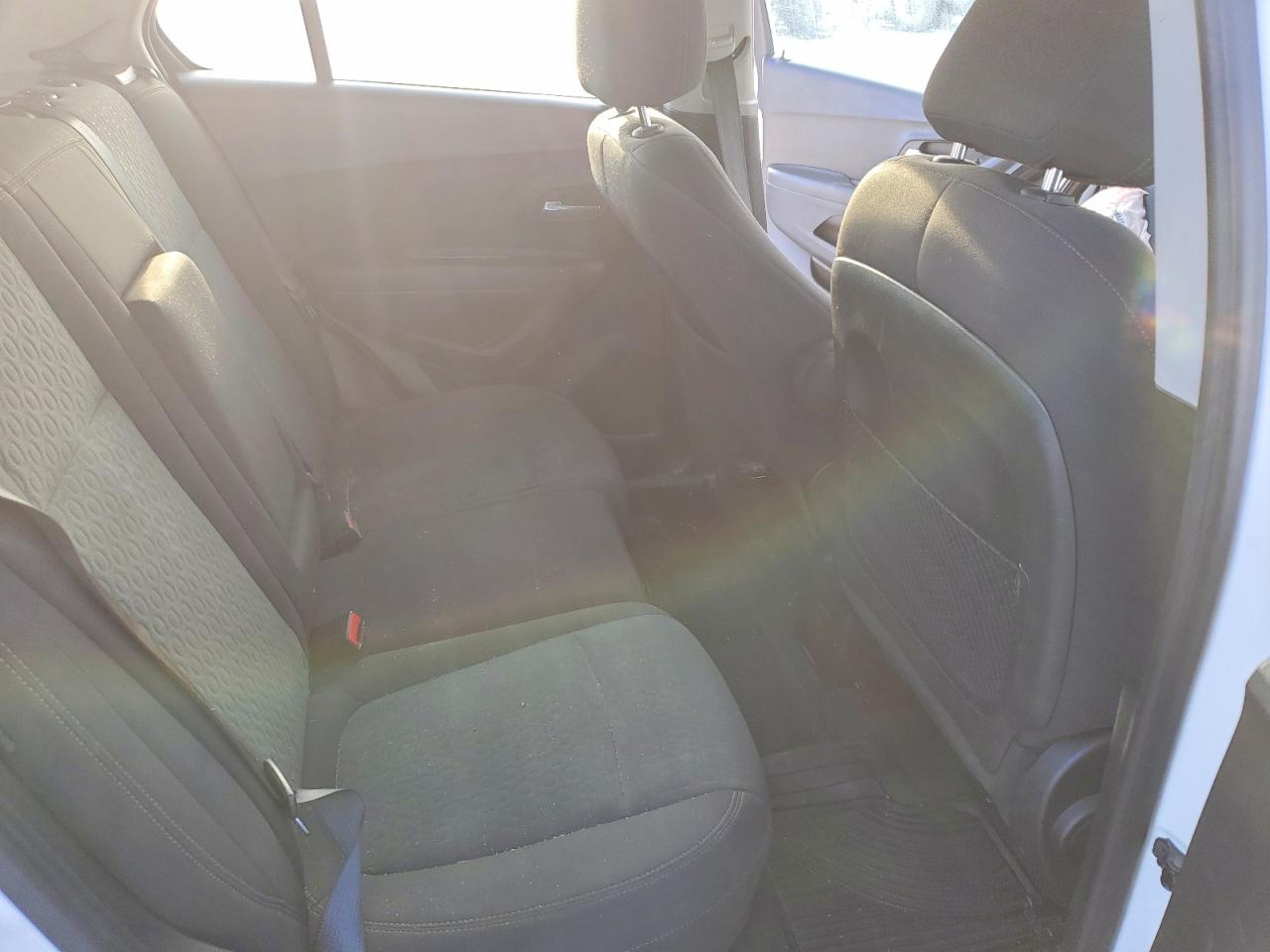 2018 CHEVROLET TRAX LS photo 11