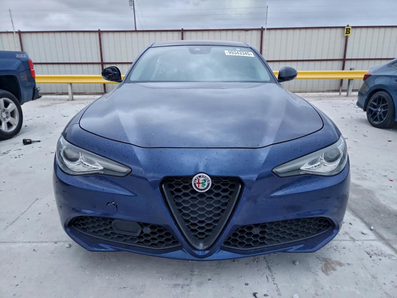 2021 ALFA ROMEO GIULIA SPORT photo 5