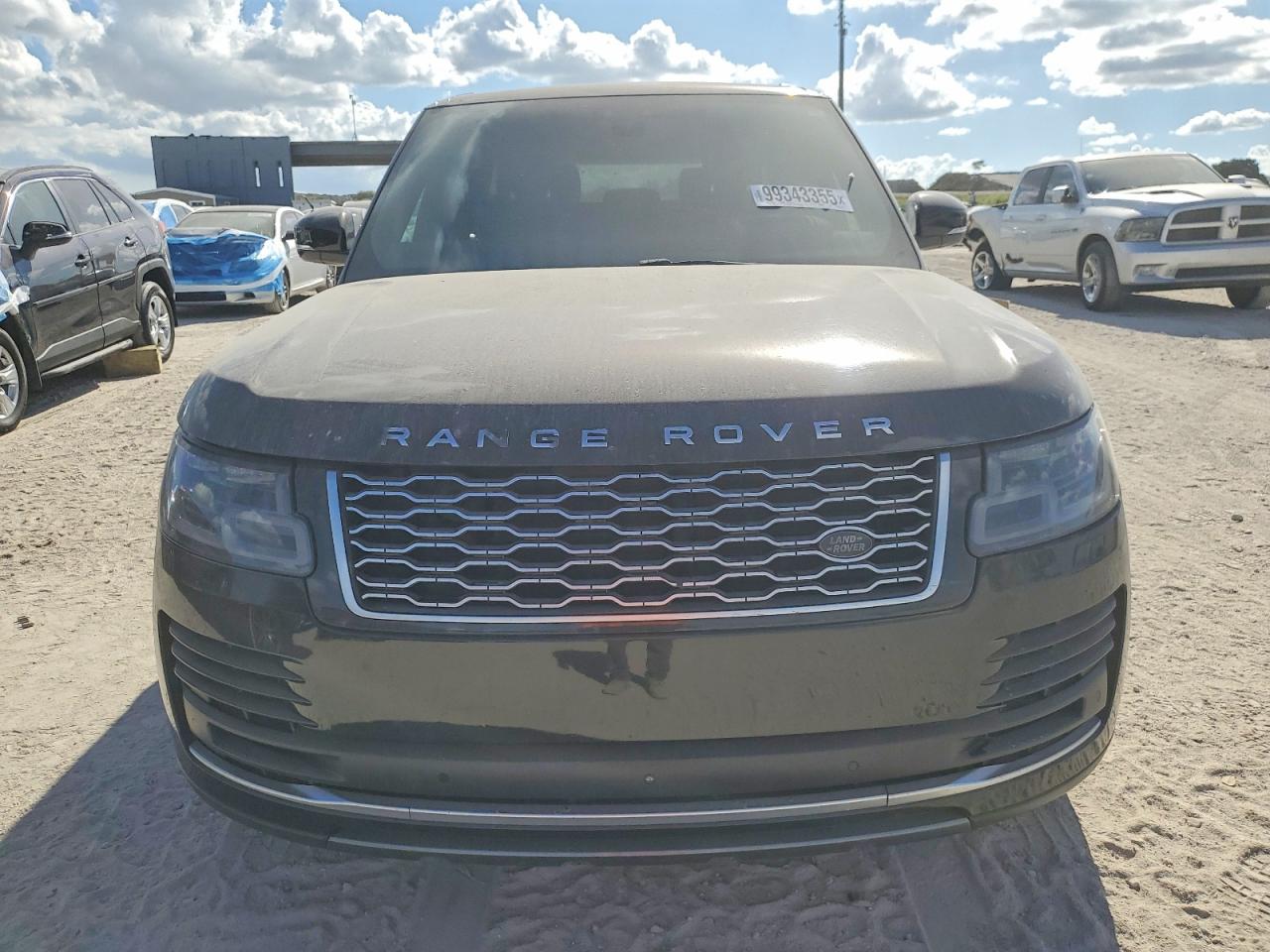 2018 LAND ROVER RANGE ROVER SUPERCHARGED photo 9