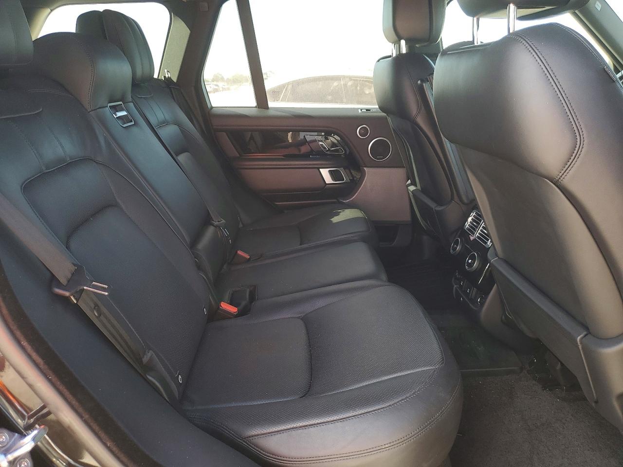 2018 LAND ROVER RANGE ROVER SUPERCHARGED photo 21