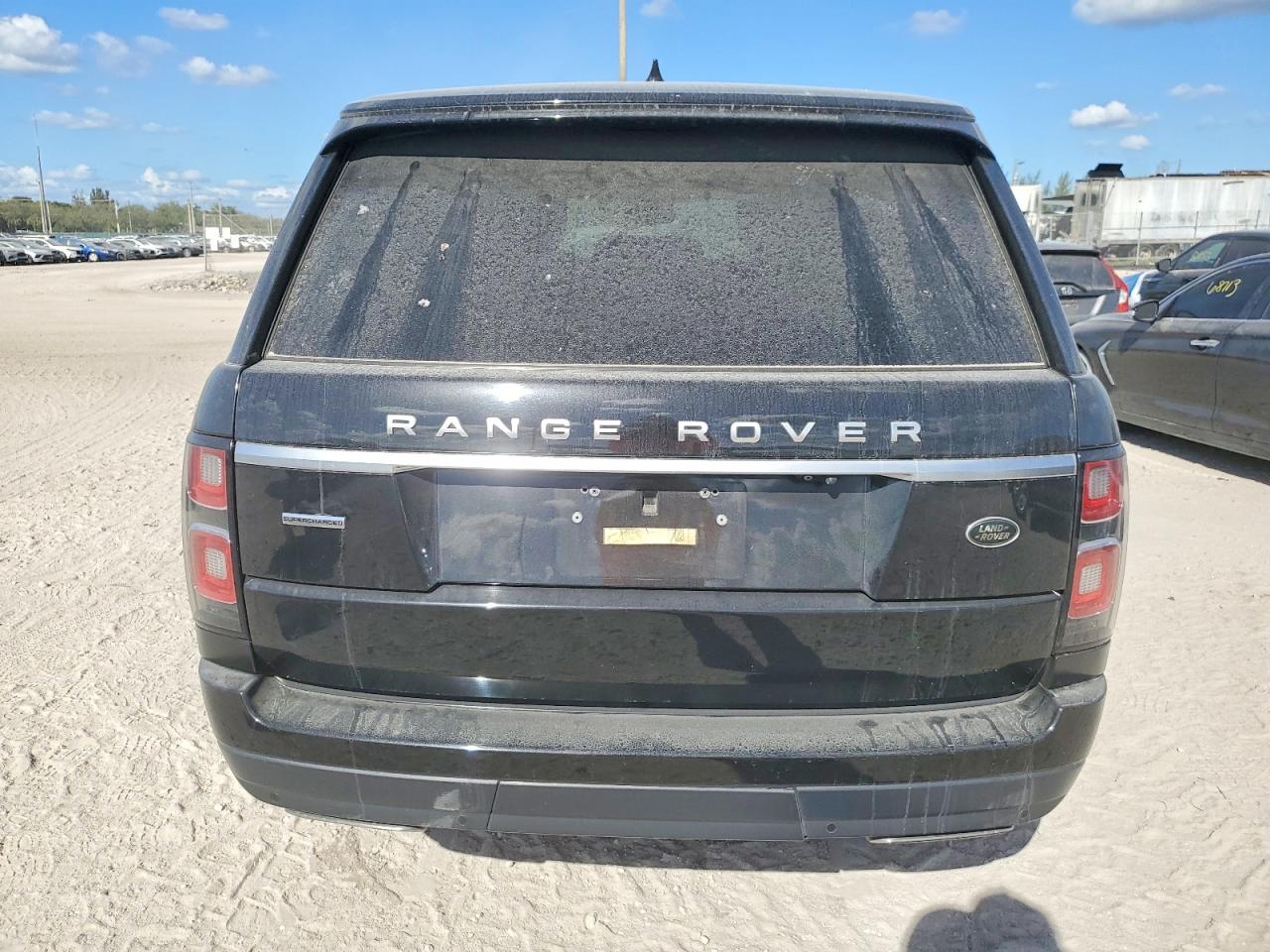 2018 LAND ROVER RANGE ROVER SUPERCHARGED photo 11