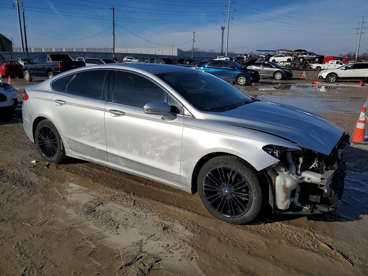 2016 FORD FUSION SE photo 4
