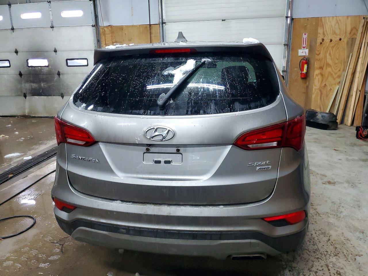 2017 HYUNDAI SANTA FE SPORT photo 6