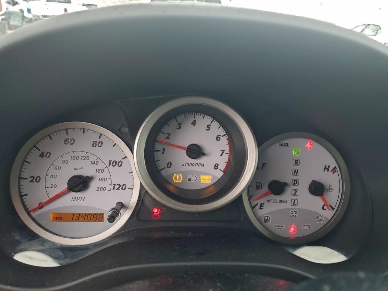 2005 TOYOTA RAV4 photo 9
