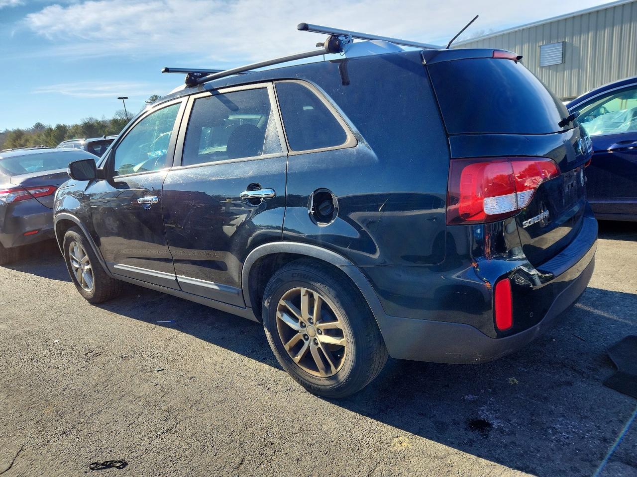 2014 KIA SORENTO LX photo 3