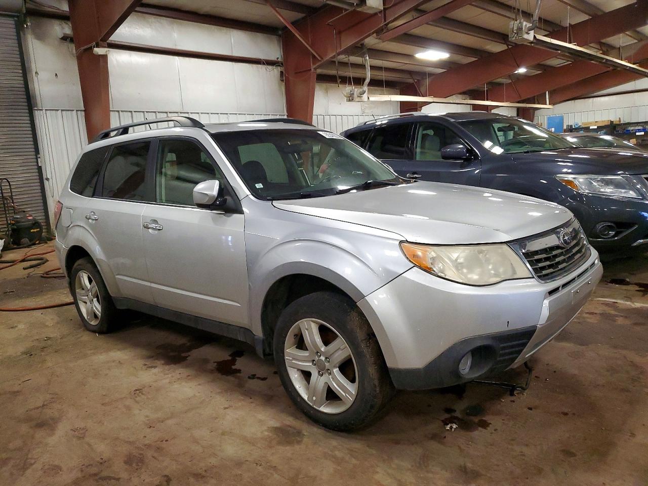 2010 SUBARU FORESTER 2.5X LIMITED photo 4