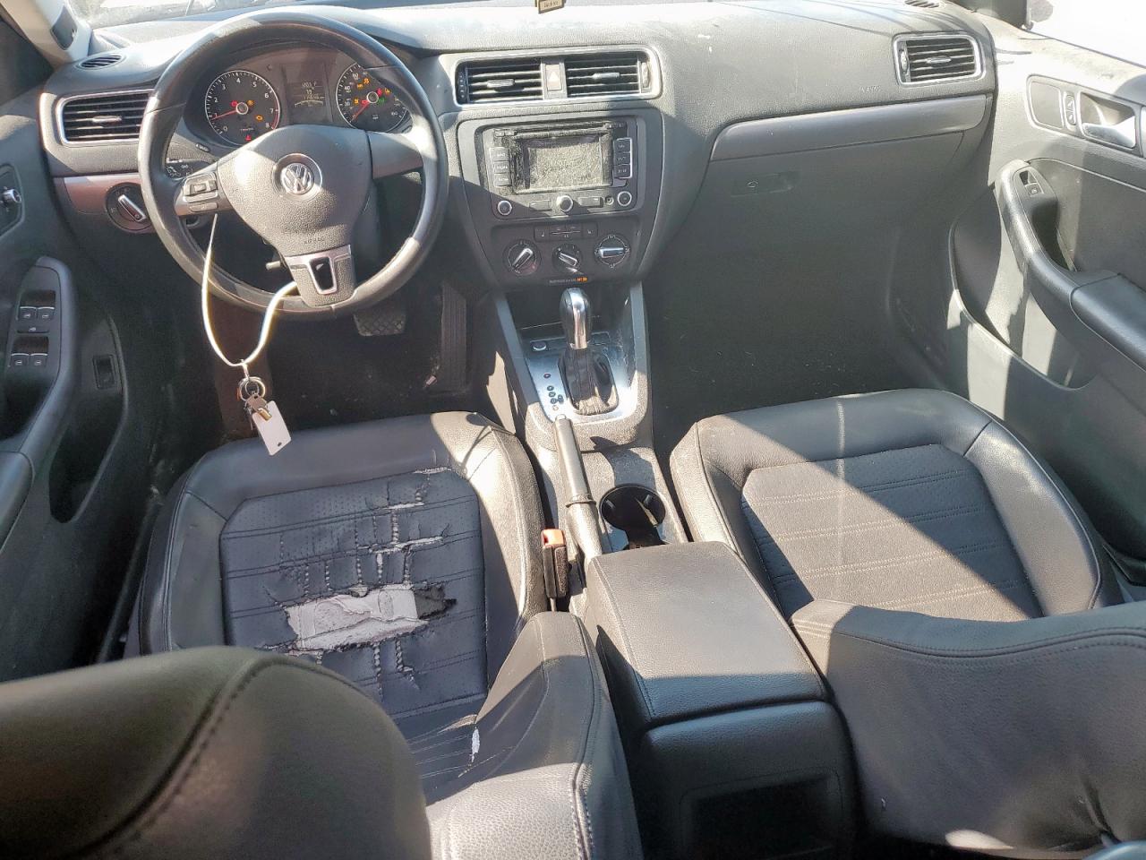 2014 VOLKSWAGEN JETTA SEL photo 8