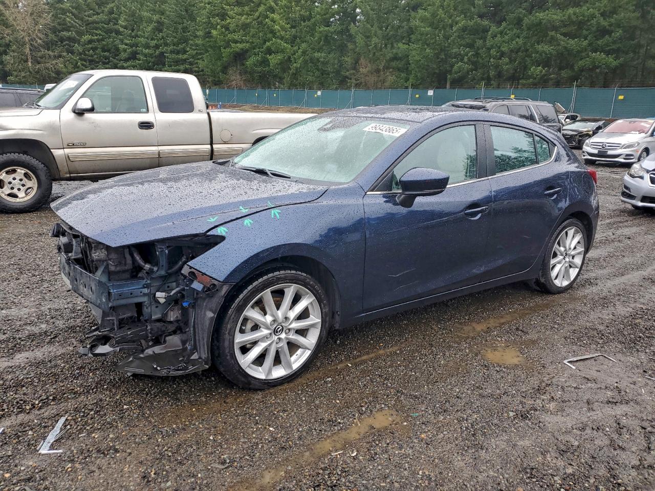 2017 MAZDA 3